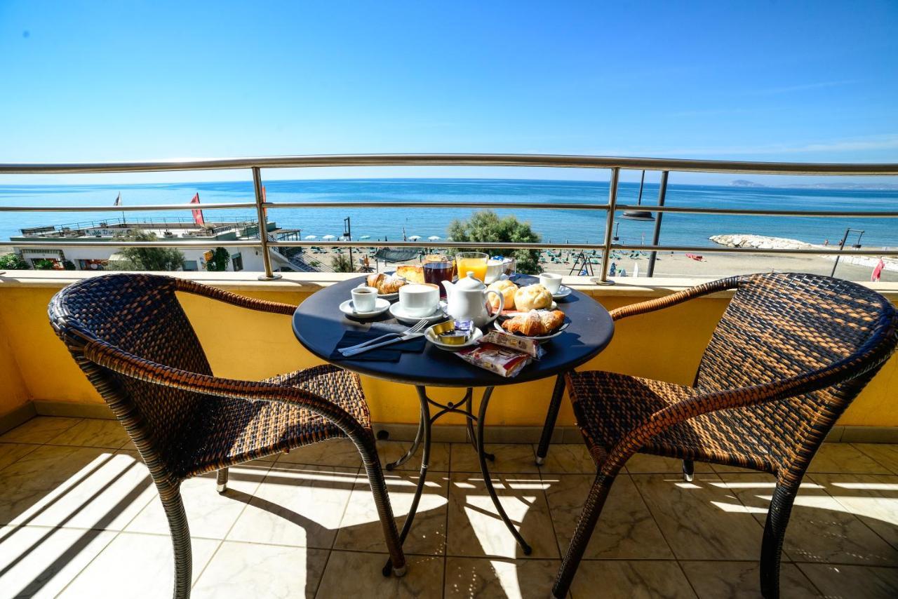 Hotel Panoramico Scauri  Dış mekan fotoğraf